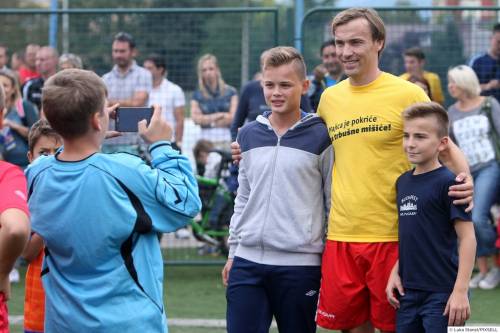 07.09.2014., Zagreb - Na terenima NK Spansko u organizaciji Vecernjeg lista i sportskog tjednika Max odrzan je nogometni turnir za limace te revijalna utakmica izmedju bivsih Dinamovih zvijezda i ekipe trenera turnira